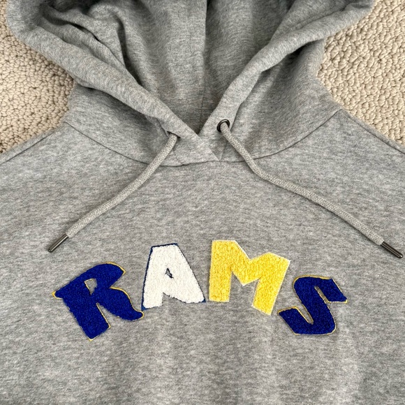 LA RAMS Cropped Pullover Hoodie - Picture 4 of 9